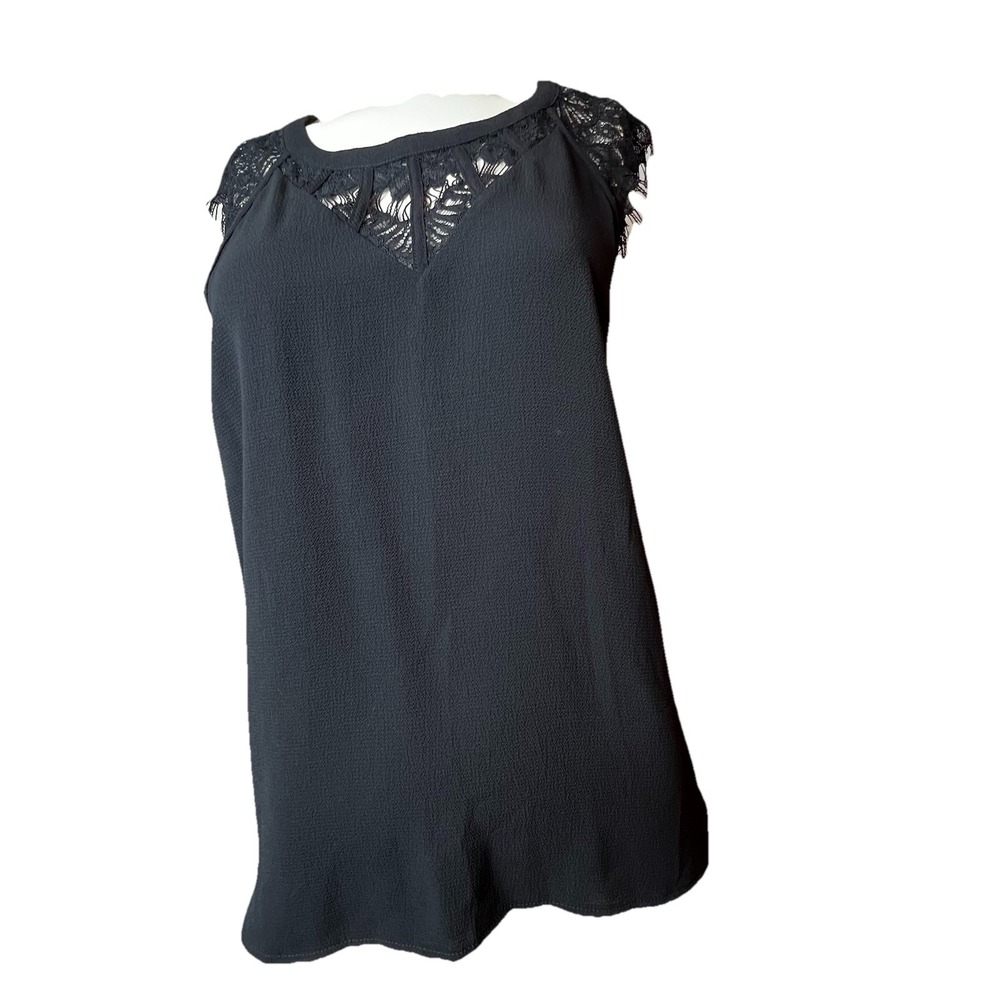 41 Hawthorn - Jarred Lace Detail Cap Sleeve Top - NWT - Stitch Fix Medium